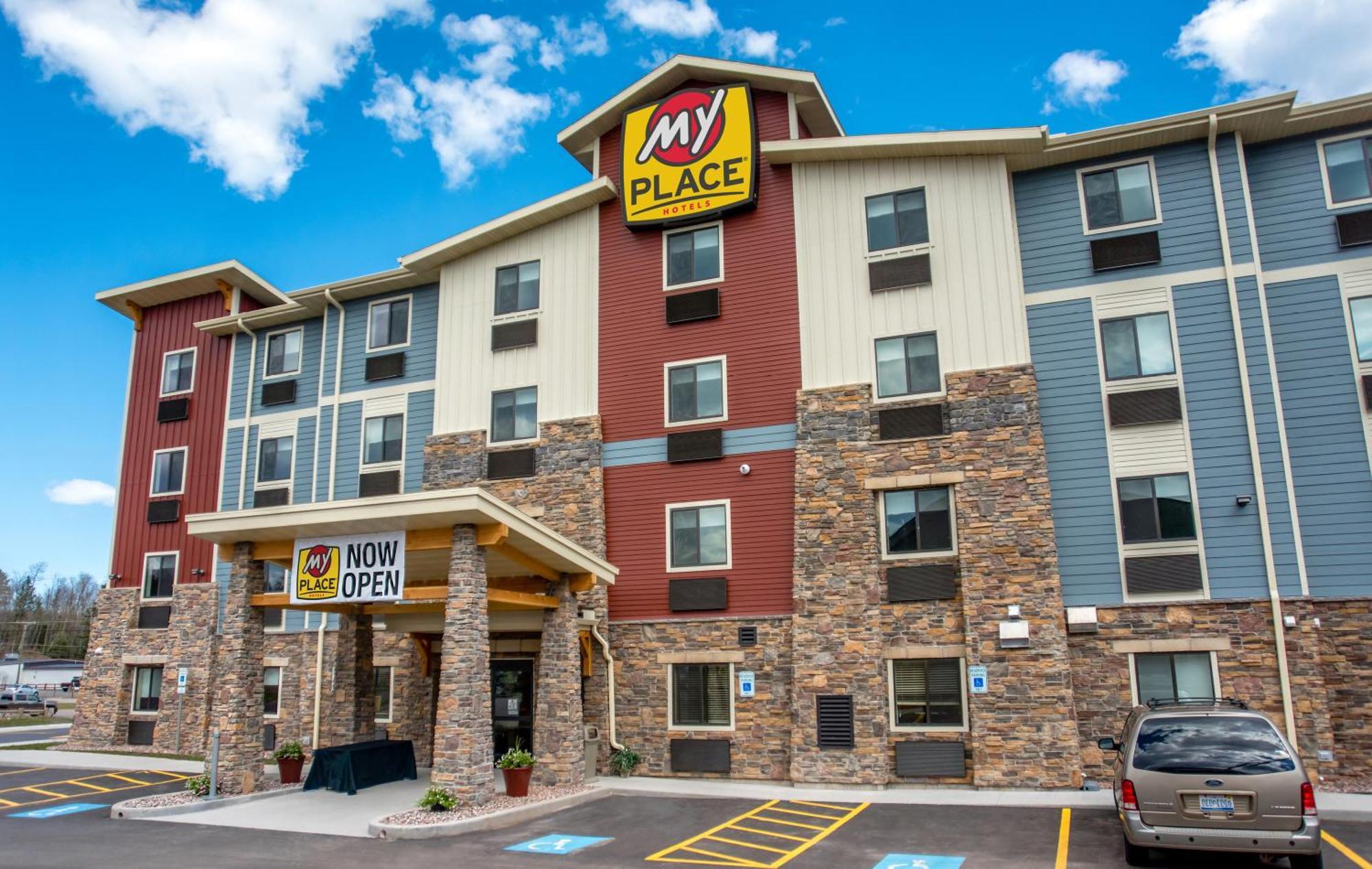 My Place Hotel-Marquette, Mi Exterior foto